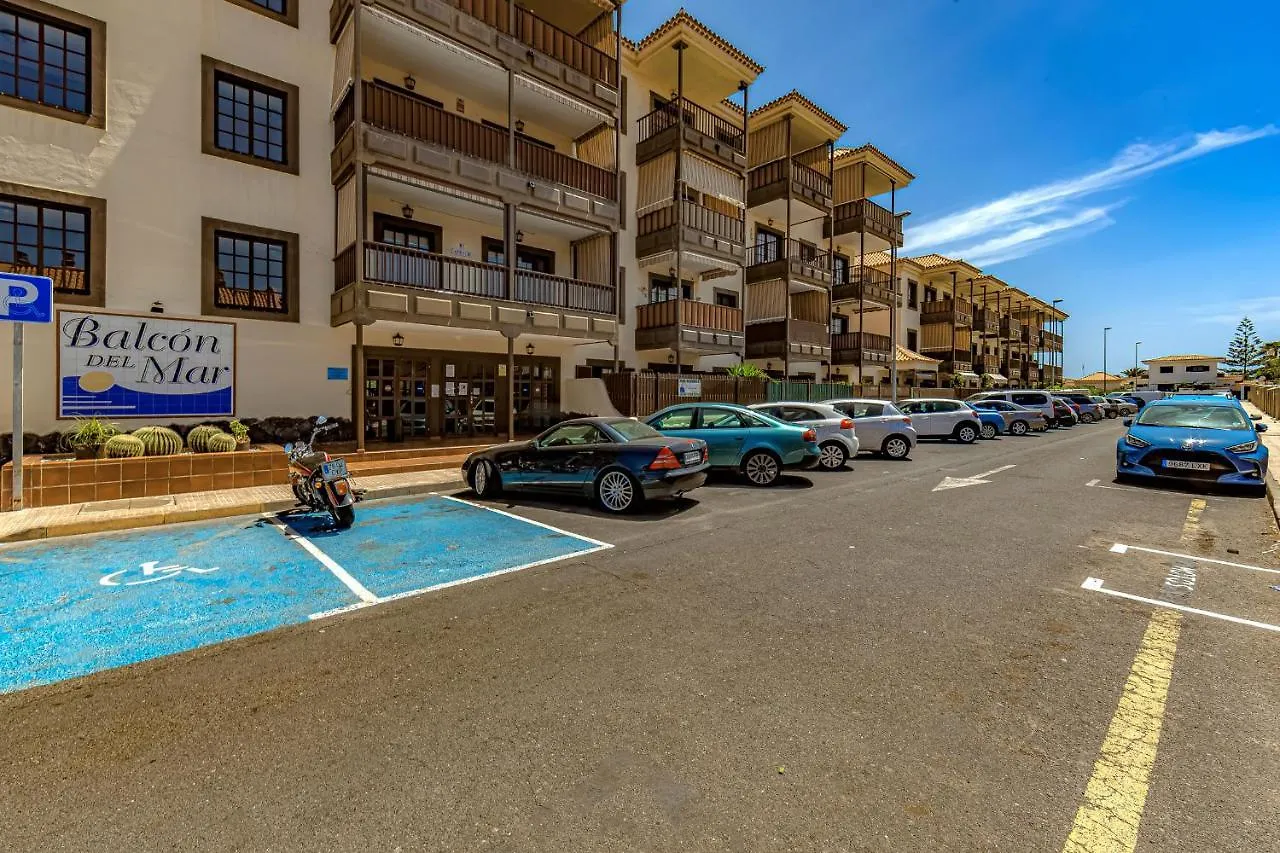 Atlantis 2 Apartment In Front Of The Ocean, Espectacular View, Pool And Wifi Costa Del Silencio