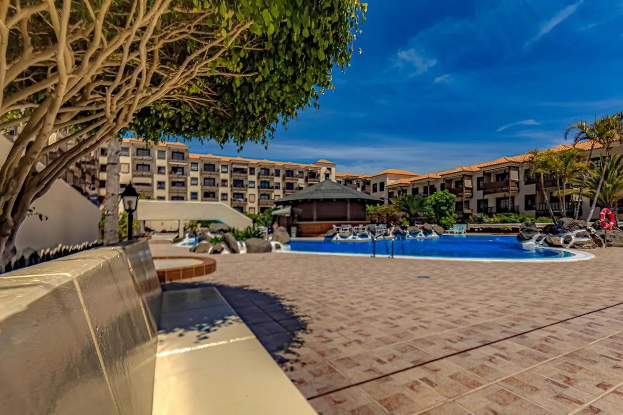 Atlantis 2 Apartment In Front Of The Ocean, Espectacular View, Pool And Wifi Costa Del Silencio