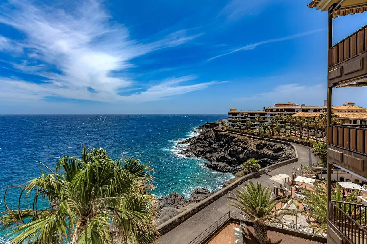 Atlantis 2 Apartment In Front Of The Ocean, Espectacular View, Pool And Wifi Costa Del Silencio
