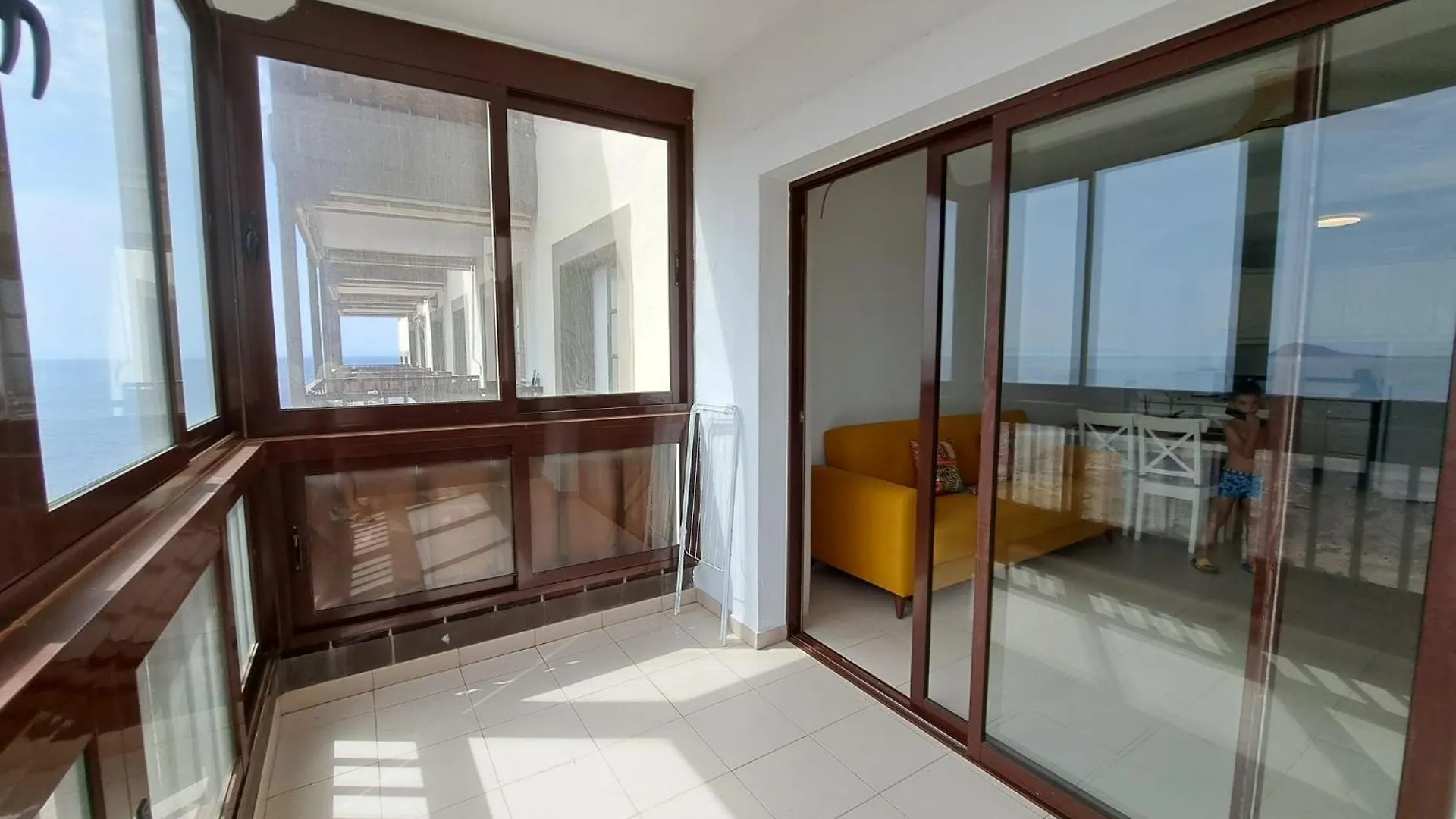 Atlantis 2 Apartment In Front Of The Ocean, Espectacular View, Pool And Wifi Costa Del Silencio